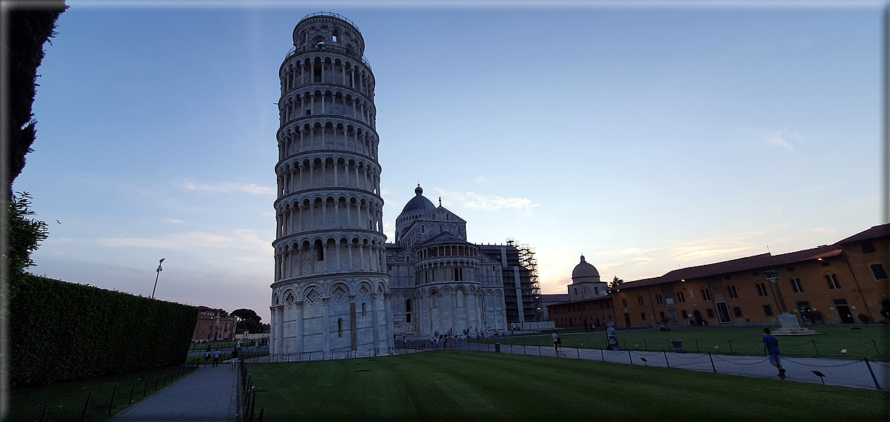 foto Piazza dei Miracoli